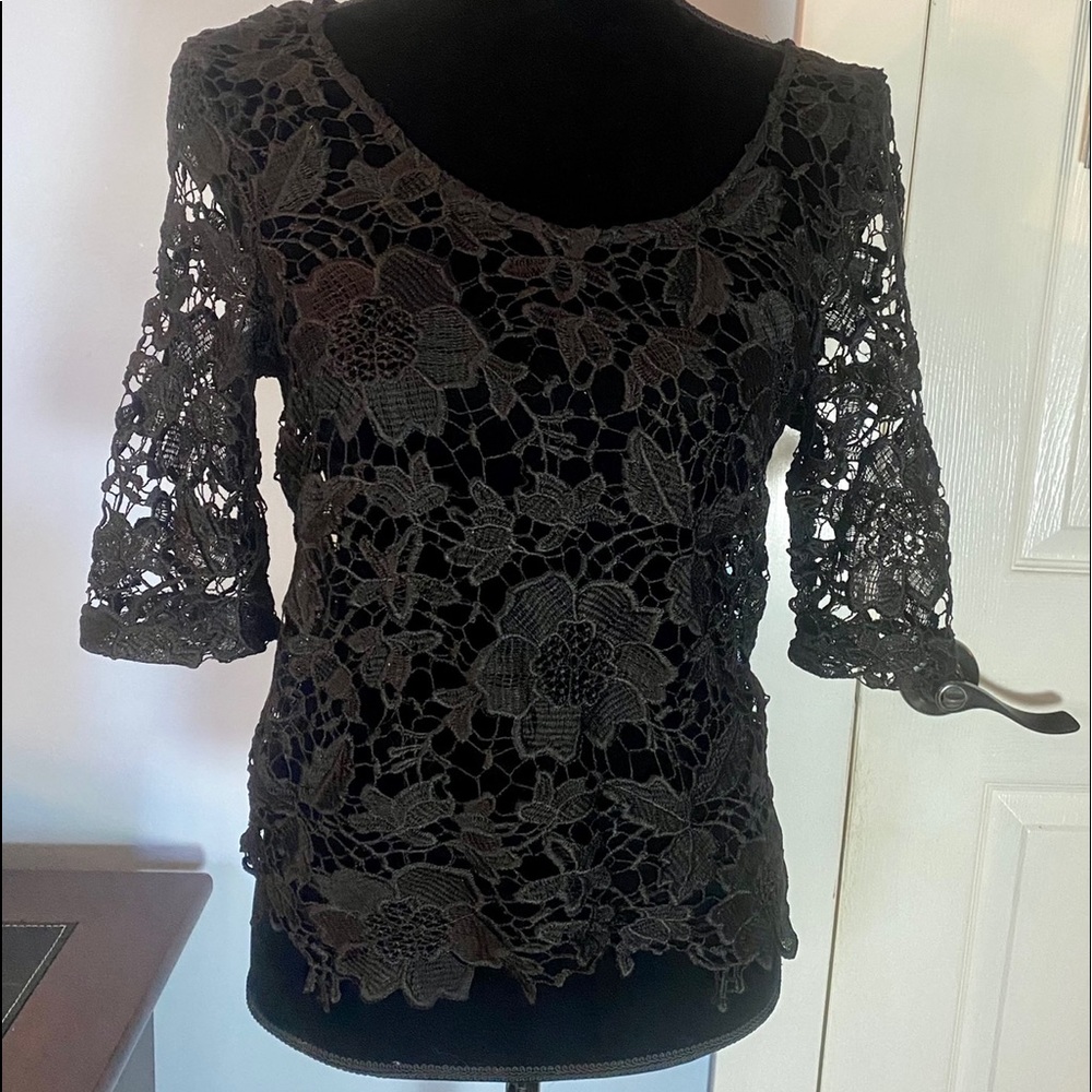 Charlotte Russe Lace Top - Picture 1 of 3